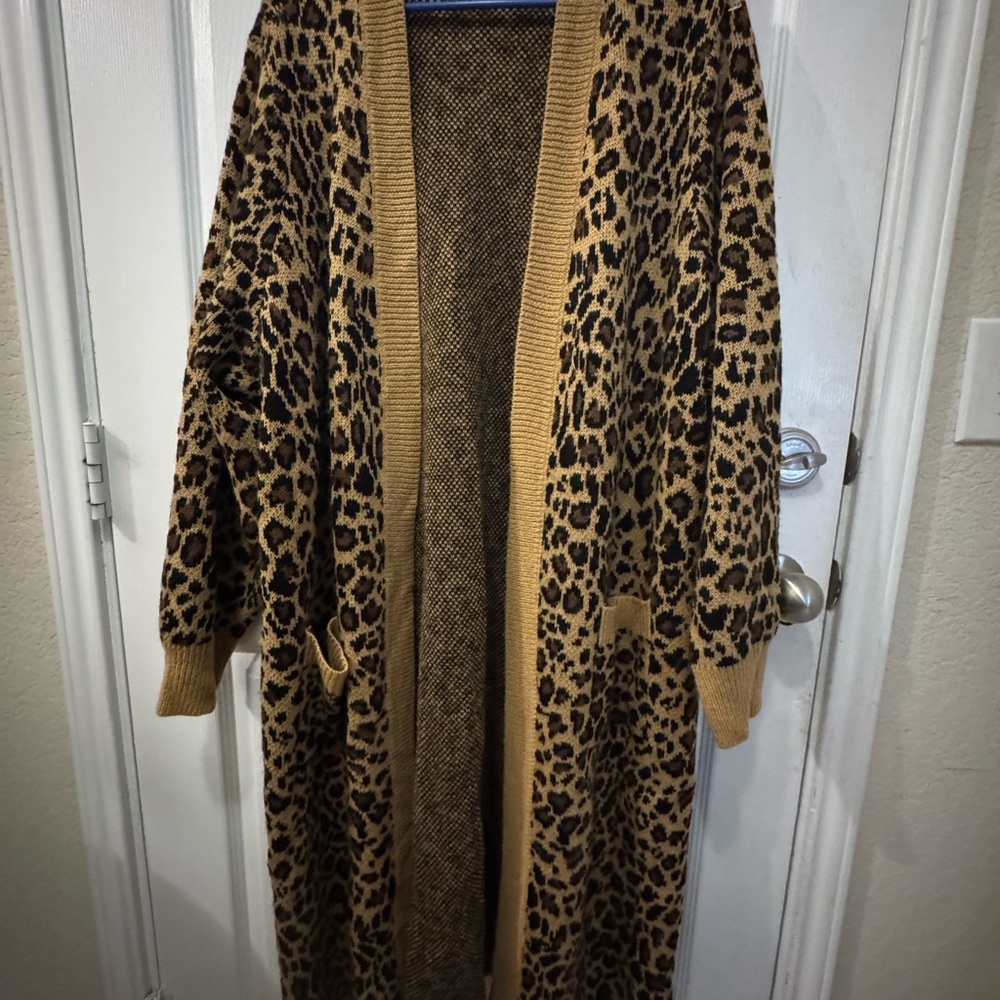 Torrid Open Front Duster: Leopard Print - image 1